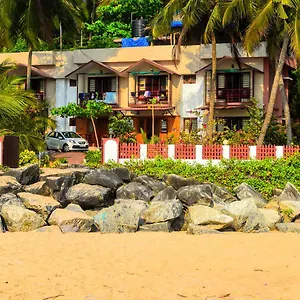 4* Station touristique Club 7 Beach